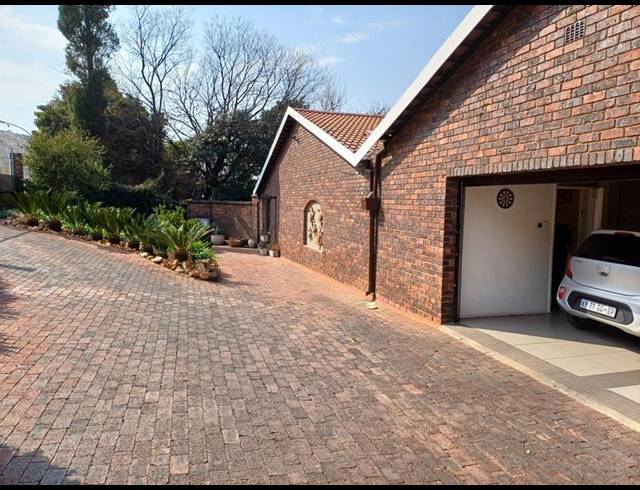 2 BEDROOM PROPERTY TO RENT IN MORNINGHILL